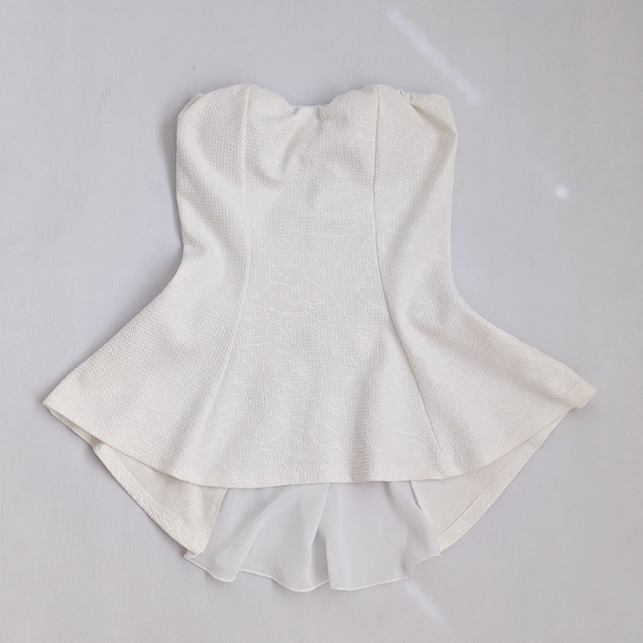 Vintage Y2K Romantic White Floral Chiffon Back Detail Peplum Tube Top - Picture 7 of 12